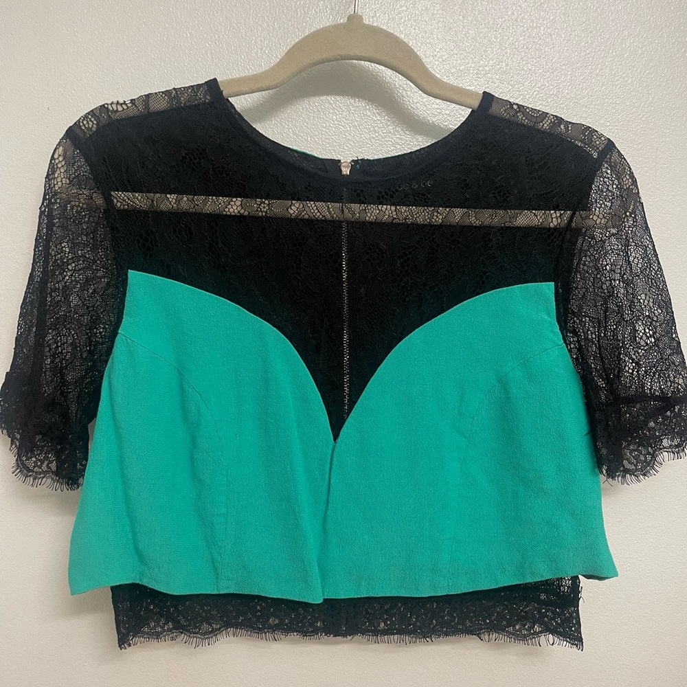 Do & Be Vintage Inspired Black Lace Crop Top